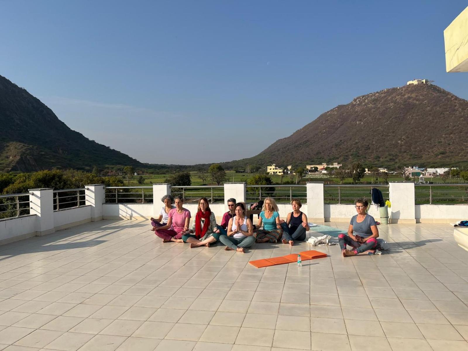 Hotel Divine Palace Pushkar Exterior photo