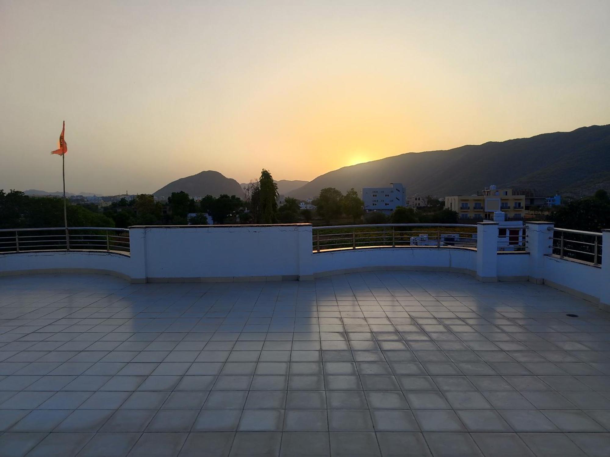 Hotel Divine Palace Pushkar Exterior photo
